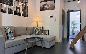 Modern Cozy Studio With Backyard