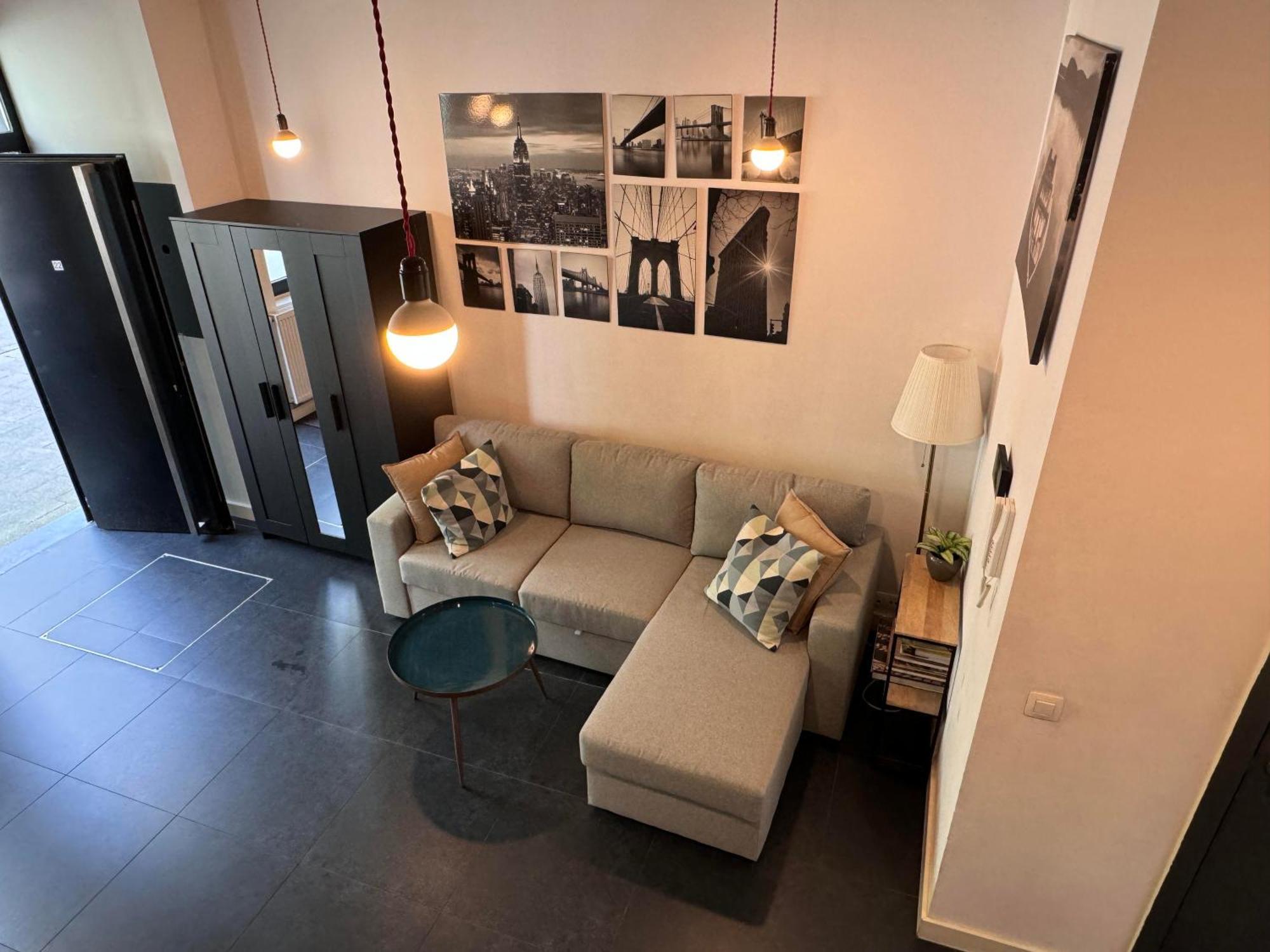 Modern Cozy Studio With Backyard Antwerpen Buitenkant foto