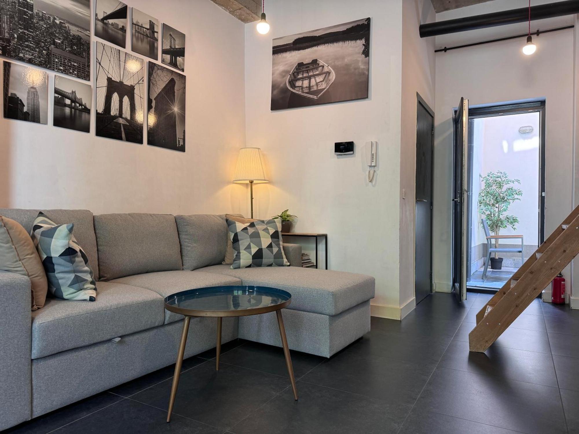 Modern Cozy Studio With Backyard Antwerpen Buitenkant foto